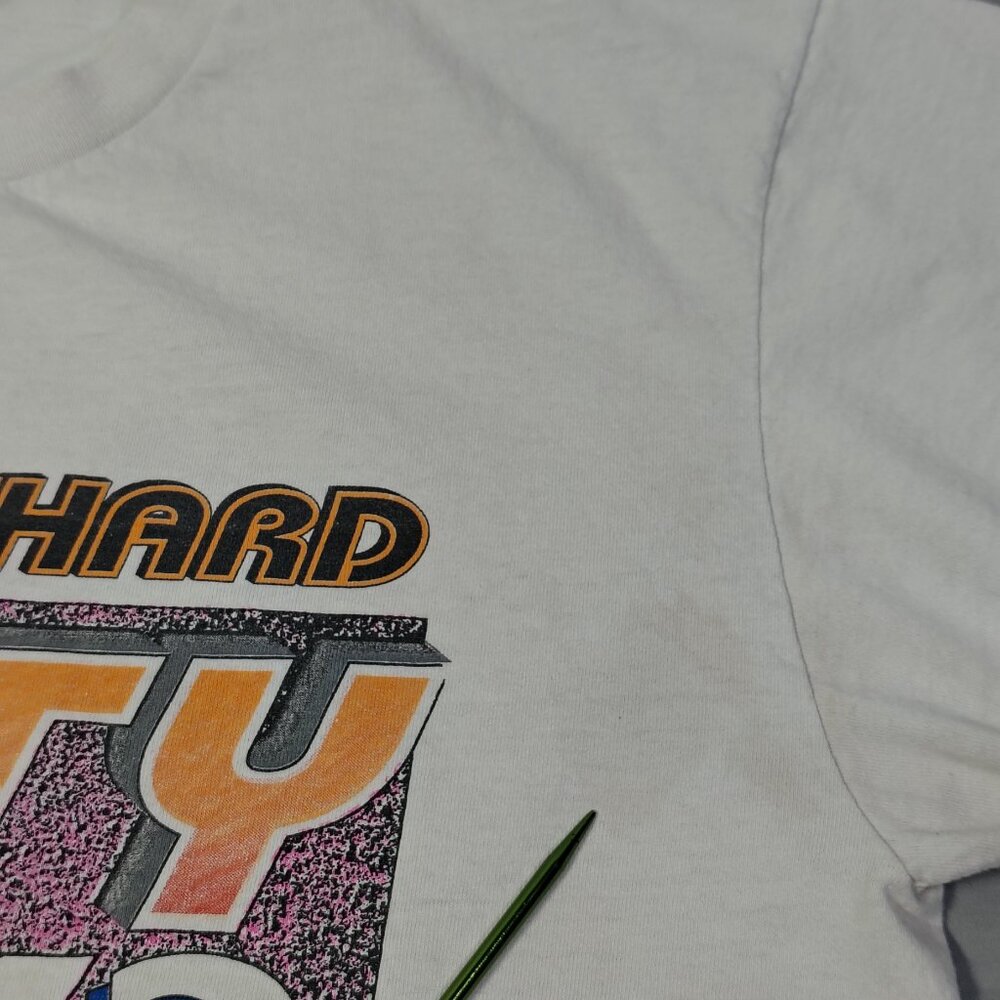 VINTAGE Richard Petty NASCAR T-Shirt White Logo 7 Big Graphic Retro - Picture 8 of 13